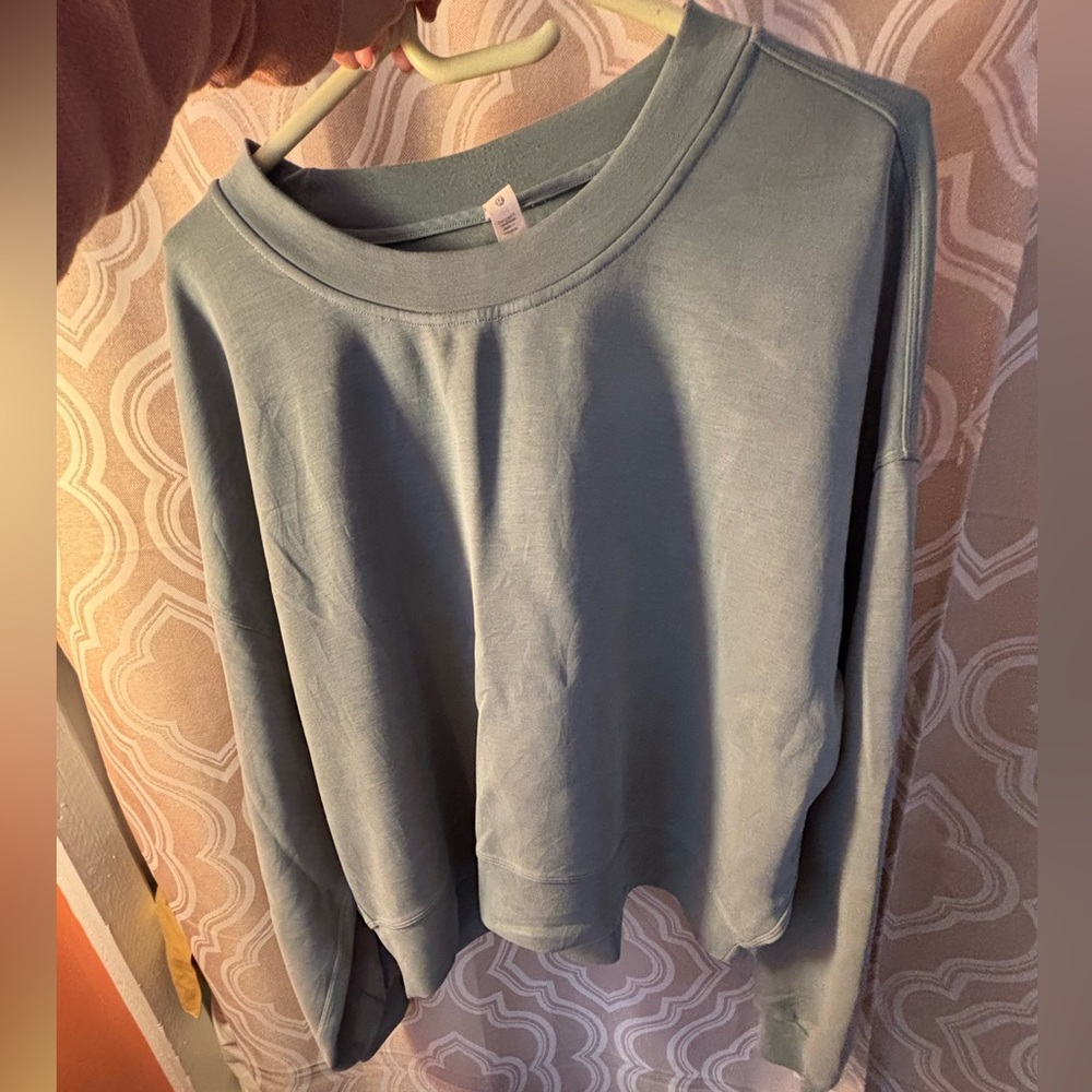 Lululemon green sage softstreme